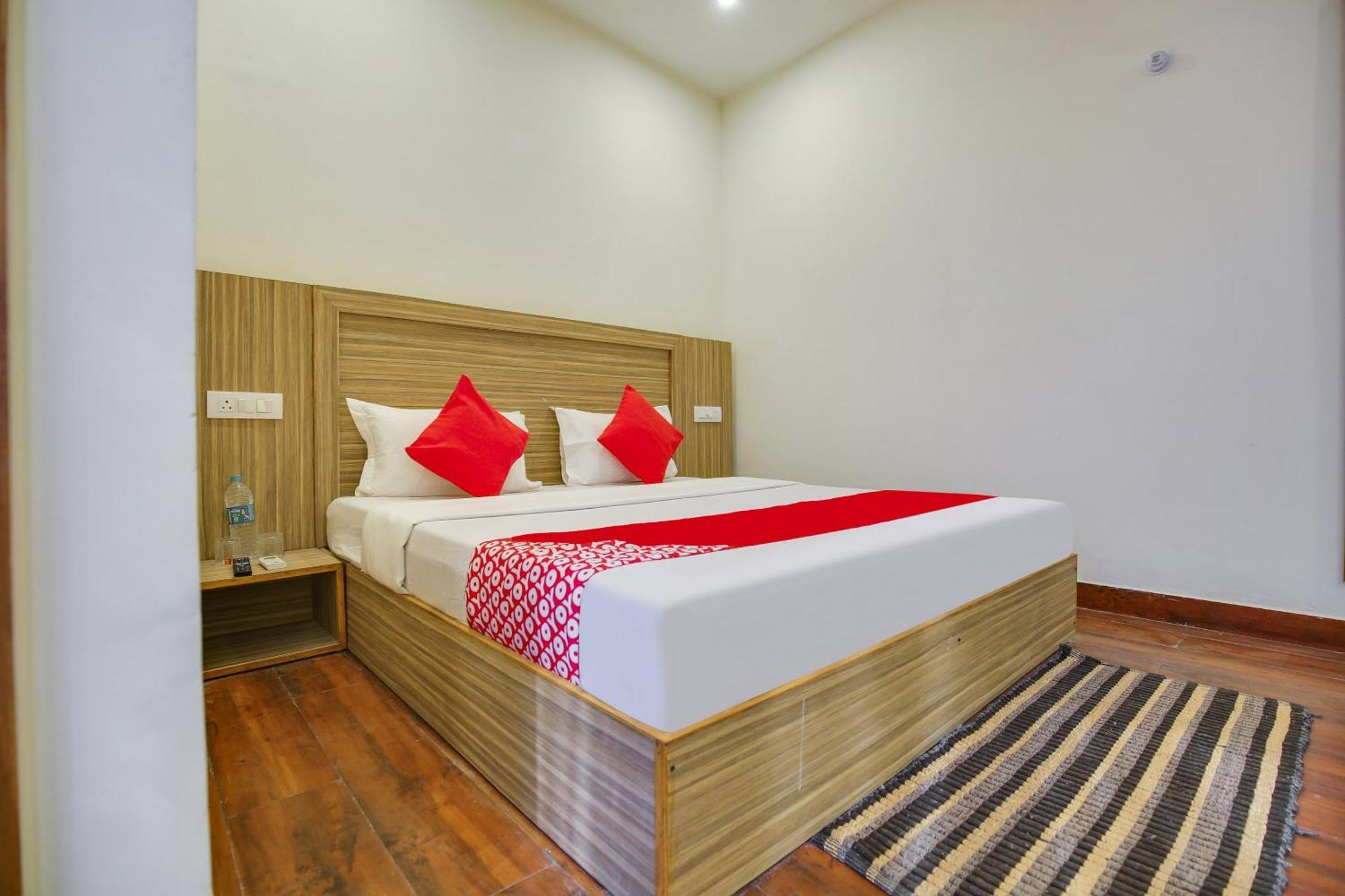 Flagship Hotel City Park Mohali Exterior foto