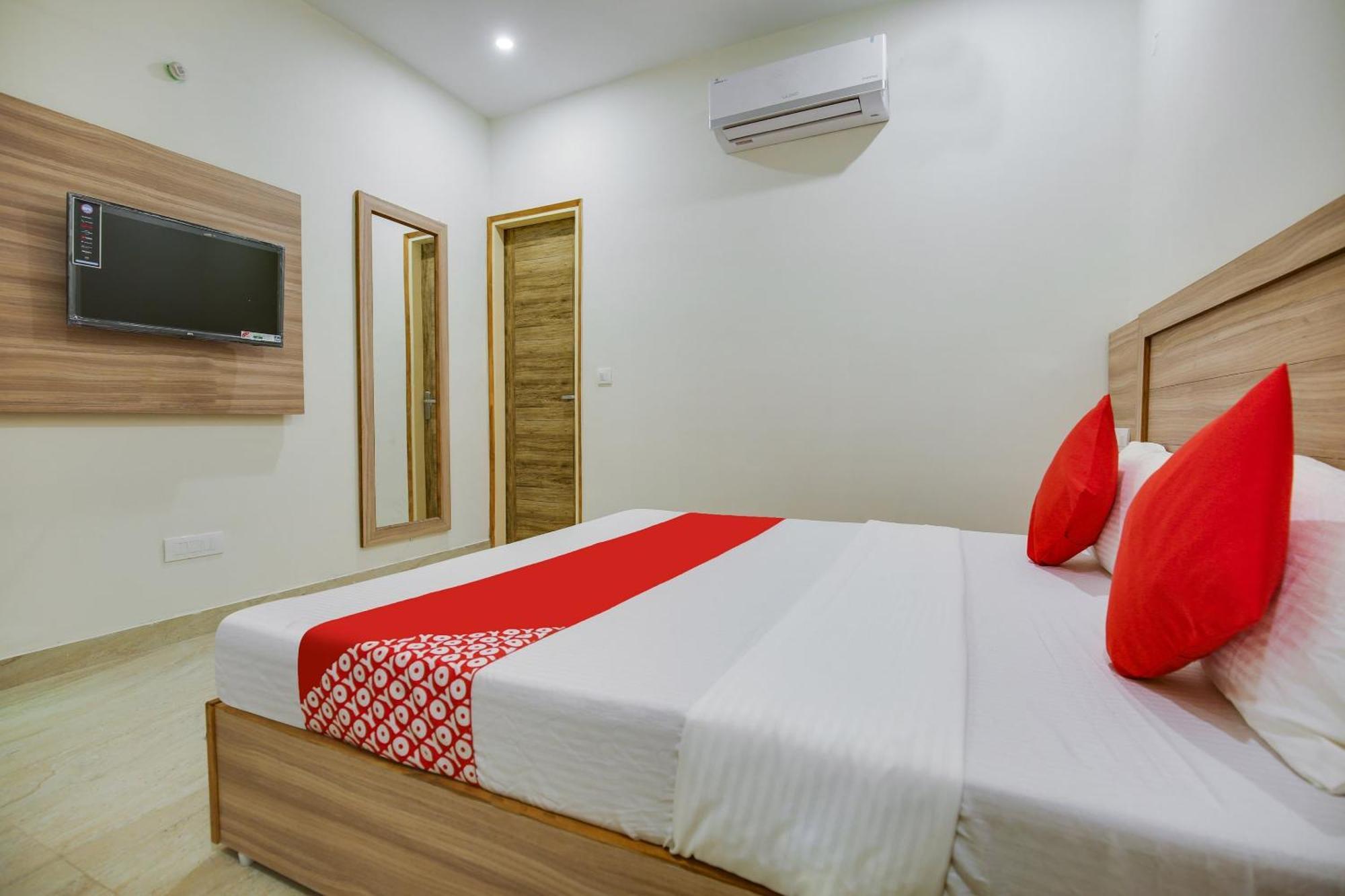 Flagship Hotel City Park Mohali Exterior foto